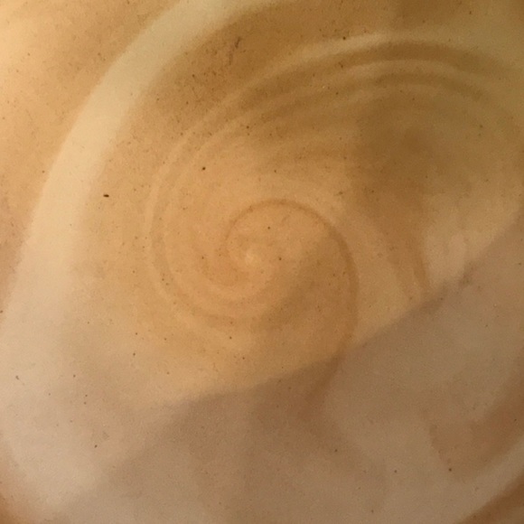 Unbranded Marble Style Swirl Ceramic BIG BOWL Muted Tan and Cream Swirling Tones - Picture 10 of 12